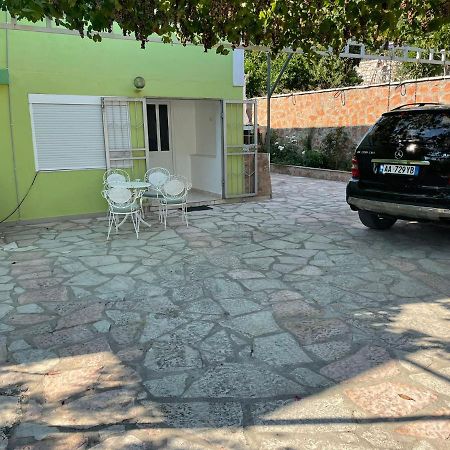 Apartamente Gleni Саранда Екстер'єр фото