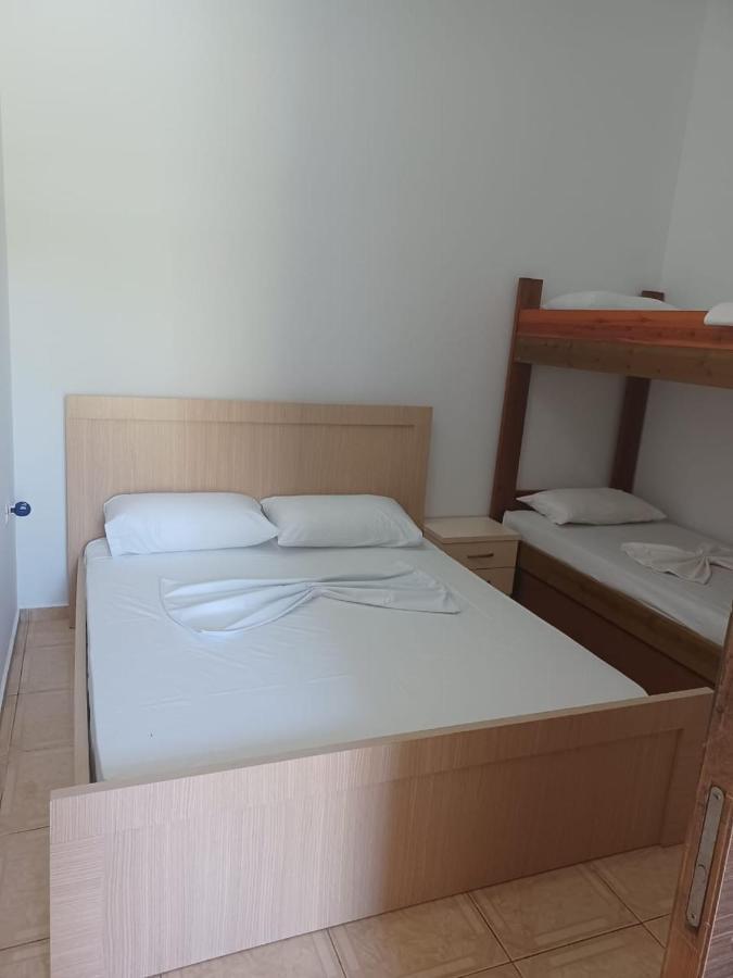 Apartamente Gleni Саранда Екстер'єр фото