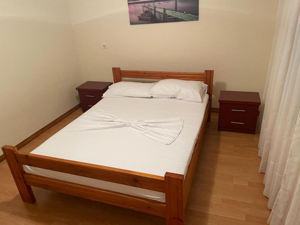 Apartamente Gleni Саранда Екстер'єр фото